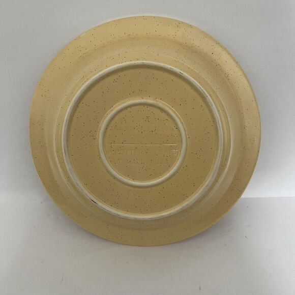 Vintage Treasure Craft Pottery 1970’s Butterfly 11” Round Baking Dish - Picture 3 of 7